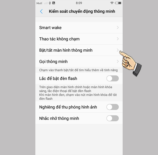 Bước 2: Chọn Bật/tắt màn hình thông minh
